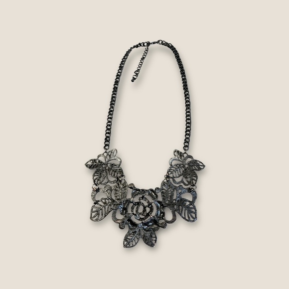 Black Panel Floral and Rhinestone Necklace - Picture 2 of 3